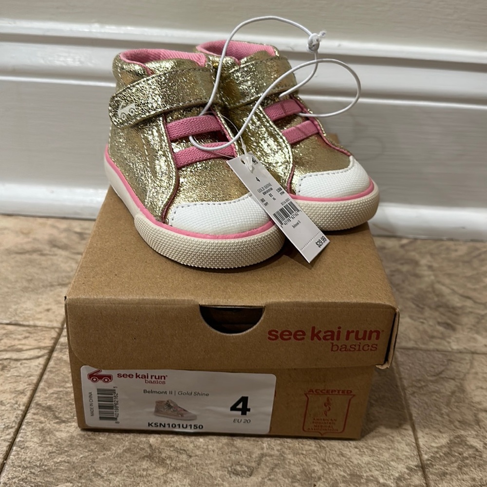 See Kai Run Belmont II Gold Shine Sneakers